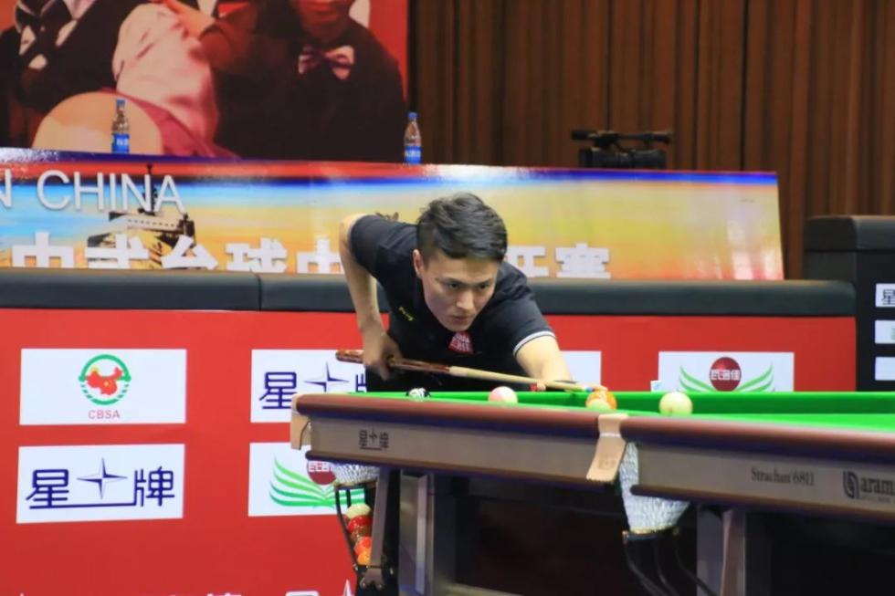 在与众豪强 在与众豪强